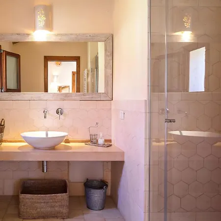 Albero Capovolto Oda ve Kahvaltı Golfo Aranci