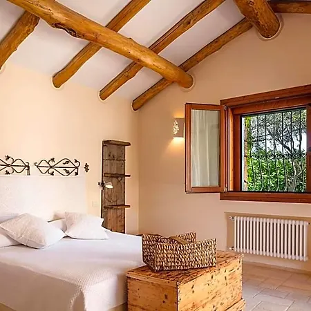 Albero Capovolto 4* Golfo Aranci