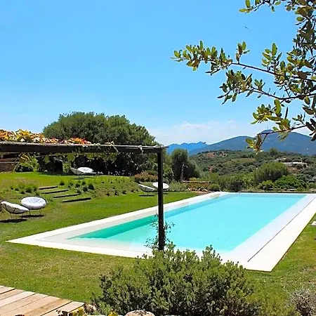 Albero Capovolto B&B 골푸아랑시